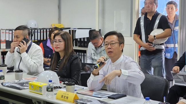 國都中心板橋5社宅建案4落後 張宏陸：何不解約 | 華視新聞