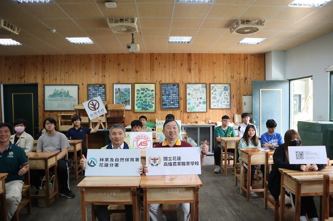 國產材推廣里程碑 花蓮高農首用在地柳杉木課桌椅 | 華視新聞