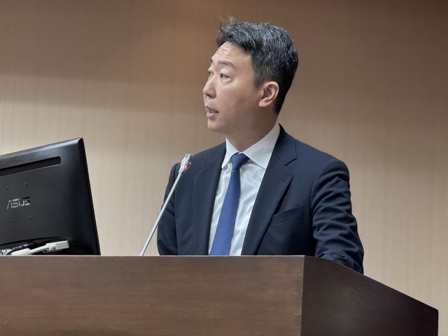 台鐵票價6/23起調漲  陳世凱：花東採彈性票價 | 華視新聞