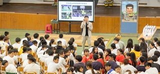 李洋公益演講暢談人生 贊助費捐出挹注6名球員