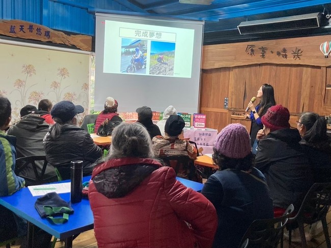 做家庭照顧者靠山  花蓮縣府設7處服務據點 | 華視新聞