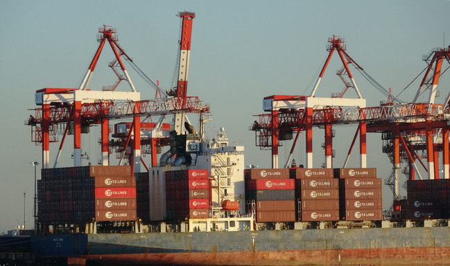 川普關稅衝擊 台商：菲律賓成分散產線理想地點 | 華視新聞