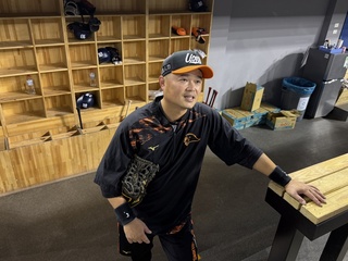 胡金龍試打魚雷球棒不習慣 個人偏好平衡型球棒