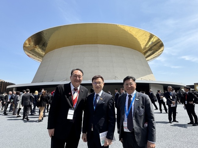 大阪世博開幕式  黃志芳、台灣館長邱揮立受邀觀禮 | 華視新聞