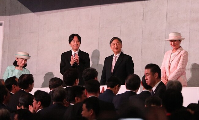 大阪世博開幕式 日皇:盼孩子透過世博了解世界 | 華視新聞