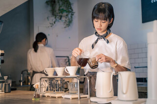 簡嫚書新戲扛精品咖啡師頭銜 對罵奧客印象深刻