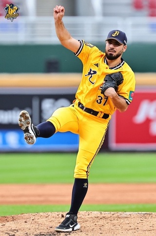 黃博多先發7局無失分助兄弟7連勝 戰績躍居首位