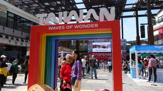 美網紅擁400萬人氣行銷台灣 經典街景破百萬點閱