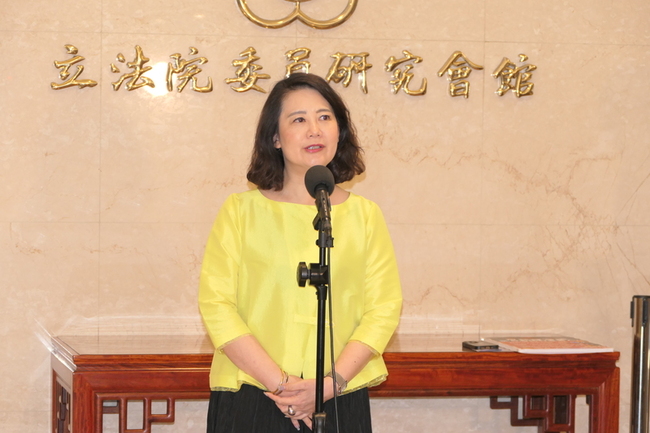 黃國昌要吳釗燮下台  吳思瑤籲不要再擋國安法案 | 華視新聞