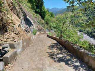 高雄七坑溫泉道路阻斷排除 滯留遊客全數離開