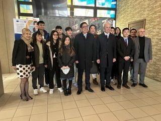 駐斯代表處赴羅馬尼亞辦理行動領務 深化僑民服務