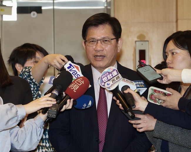 吳釗燮前助理涉共諜案 林佳龍:啟動政風調查 | 華視新聞