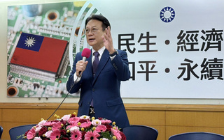 卓伯源宣布參選國民黨主席 盼成造王者完成政黨輪替