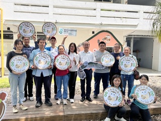 屏東9農民獲首批友善草鴞農產品標章