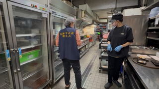 高雄燒肉店疑食物中毒累計18人就醫 延長停業至21日