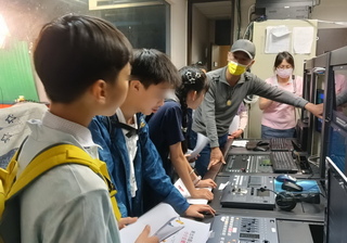 新北國小學童主播營登場  盼擴展溝通媒體識讀力