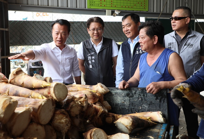 嘉義縣烏殼綠竹筍 2025年出口加拿大首批裝櫃 | 華視新聞