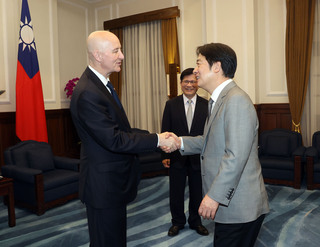 賴總統接見美跨黨派參議員  盼共同打造非紅供應鏈