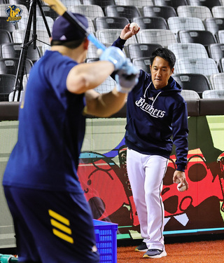 兄弟14戰僅敲2轟  平野惠一更在意提升上壘率