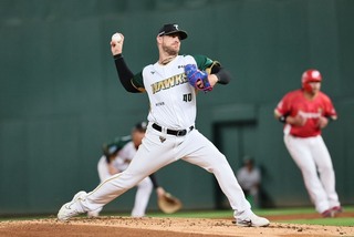 後勁先發6局好投擊退龍 雄鷹超車桃猿躍升第4名