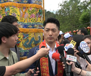 蔣萬安：黃呂錦茹長時間訊問下身心俱疲 一定聲援