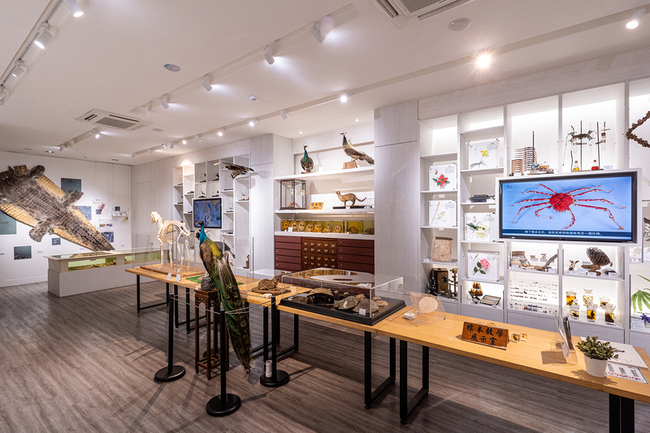 中興大學系所博覽會登場  61攤位展示多元特色 | 華視新聞