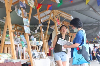 迎接世界閱讀日  李遠盼積極爭取辦理金繪獎