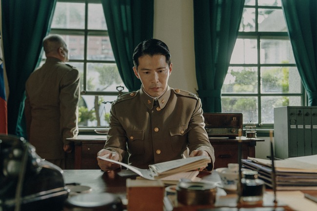 黃少祺新戲演軍官練口音 詮釋表面冷靜內心波濤 | 華視新聞