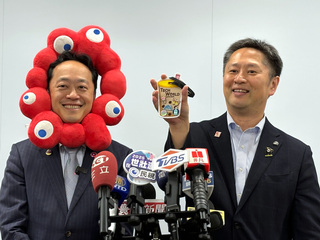 Tech World館4/22開幕 大阪觀光局驚嘆半導體技術