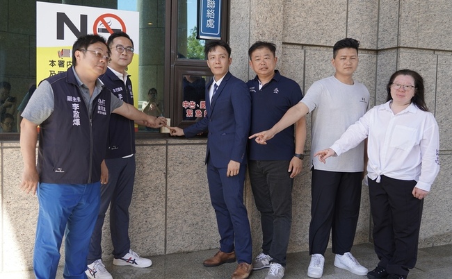 竹市藍營控免費換咖啡引誘連署  林志潔擬提誣告 | 華視新聞