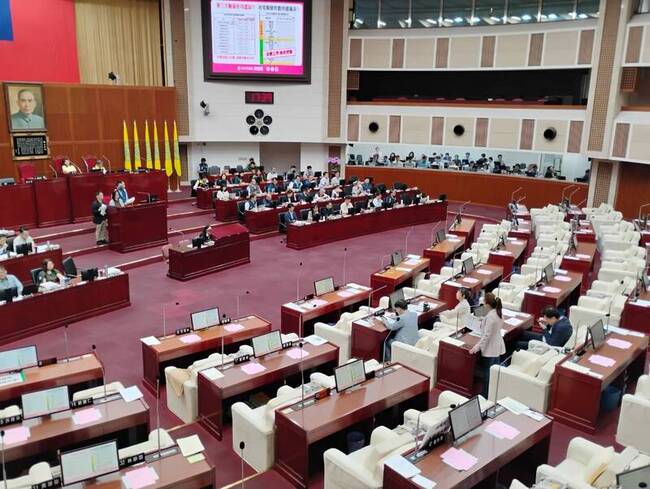 議員指社宅頻傳瓦斯外洩 北市都發局:立即修繕 | 華視新聞