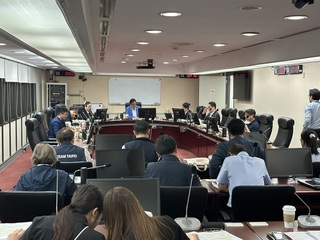 北捷禁食區擬賣食品 北市議會法規會不同意