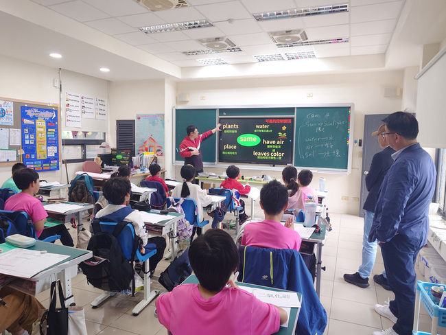 連江縣課程博覽會仁愛國小場  展現雙語授課特色 | 華視新聞