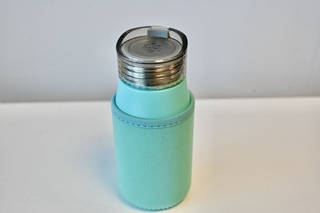 中鋼股東會紀念品出爐 今年發放輕巧冷水瓶響應永續