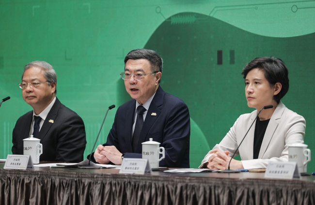 龔明鑫：落實特別條例  經濟成長率有望達2.9% | 華視新聞