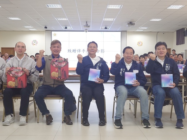 連江縣鄉政座談  東引鄉民盼強化貨運 | 華視新聞