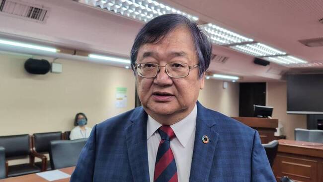 特別條例撥補健保200億 邱泰源：增加健保穩定性 | 華視新聞