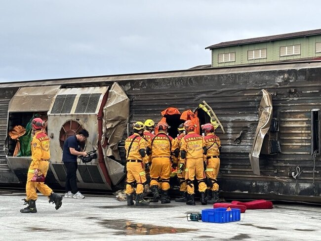 花蓮城鎮韌性演習模擬中國威脅 徐榛蔚林飛帆與會 | 華視新聞