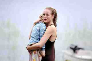 「復活劫」坎城影后飾單親媽 與假人兒子對戲痛哭