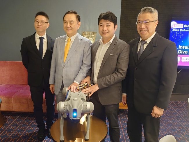 帝濶開發AI隱私代理人平台 機器狗將於電腦展亮相 | 華視新聞