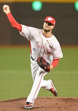 龍隊投打發揮本季對戰兄弟首勝 葉君璋看見企圖心