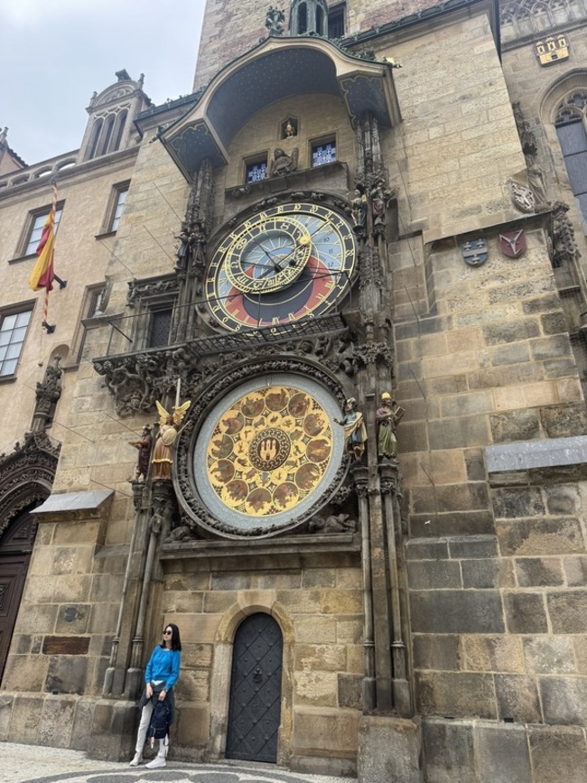 「達文西密碼」作者新書  神祕布拉格成故事舞台 | 華視新聞