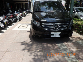 高雄接遺體禮車違停遭拖吊 警：難辨別依法移置