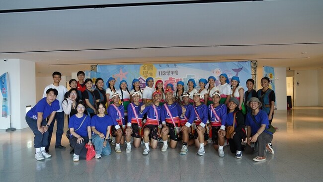 描述阿美族婚前獻情 東商原舞團獲舞台劇特優 | 華視新聞