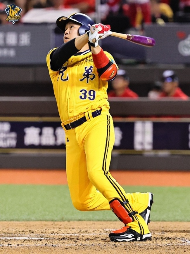 詹子賢敲超前2分砲獲MVP  笑喊盼徐若熙快出國 | 華視新聞