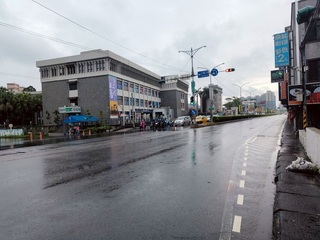 輔大女大生急穿馬路遭撞骨折  還將吃罰單