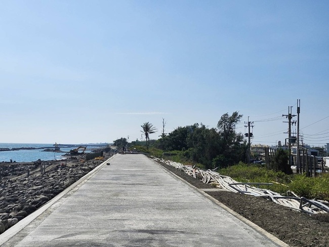 屏東下寮海堤修復完成 有效降低村莊遭浪襲 | 華視新聞