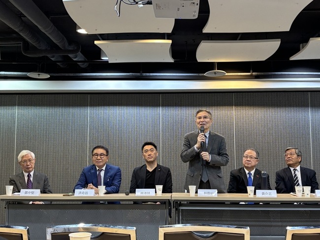 學者：關稅戰震盪  台美國安三角改以經貿為重 | 華視新聞