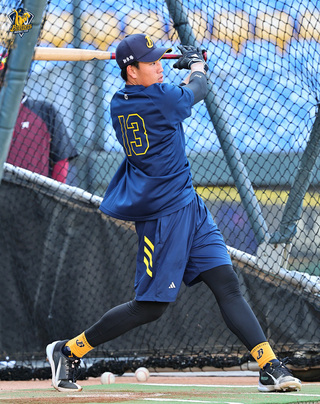 兄弟許庭綸二軍出賽狀況不錯  升一軍板凳待命