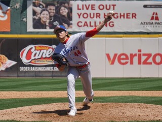 林維恩20局狂飆31K  總教練頻頻召見鼓勵